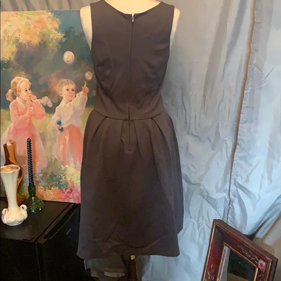 Grey sleeveless dress for layering - Picture 2 of 4
